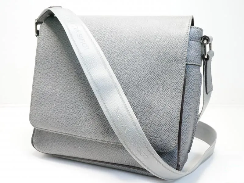 Authentic Pre-owned Louis Vuitton Taiga Glacier Gray Roman Pm Messenger Cross Body Bag M32700 181603