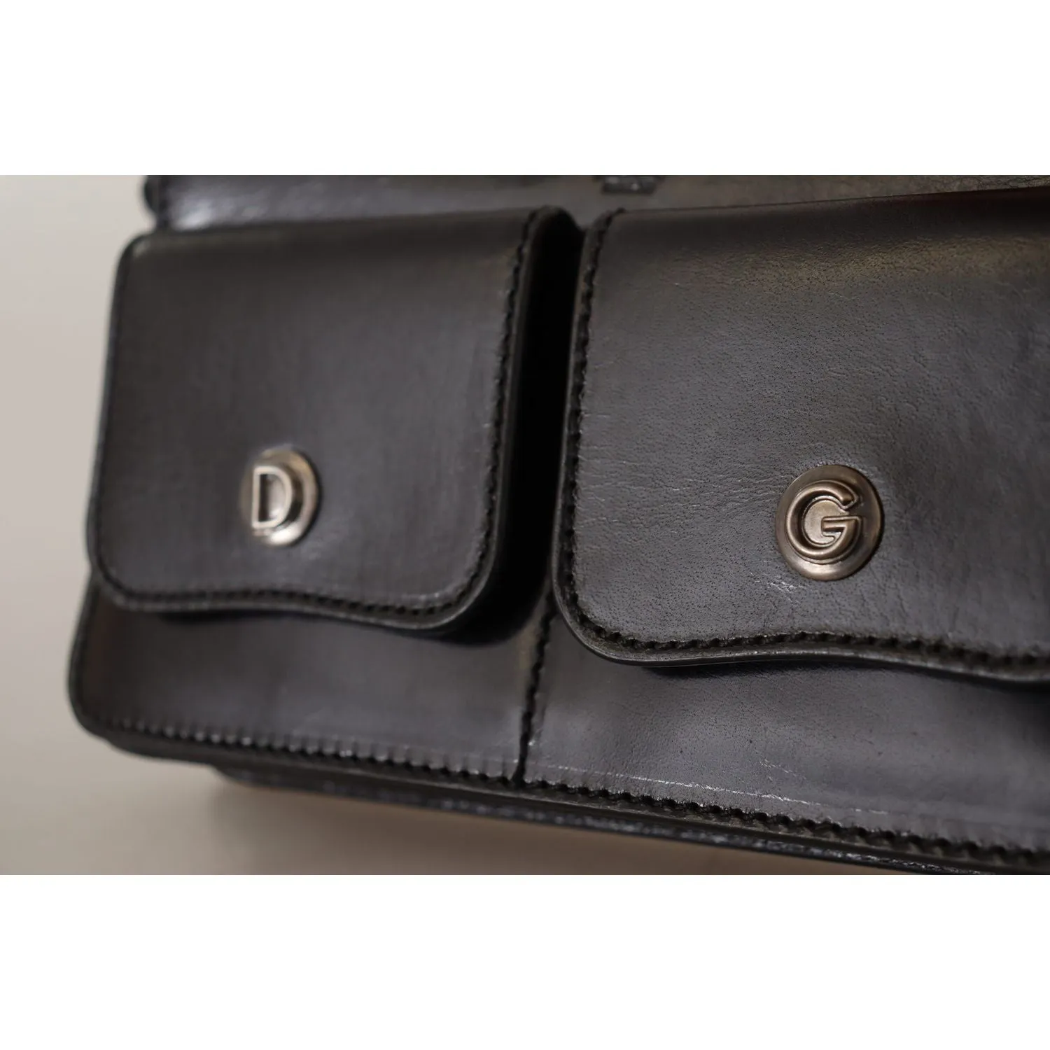 Dolce & Gabbana Elegant Mini Leather Wallet in Timeless Black