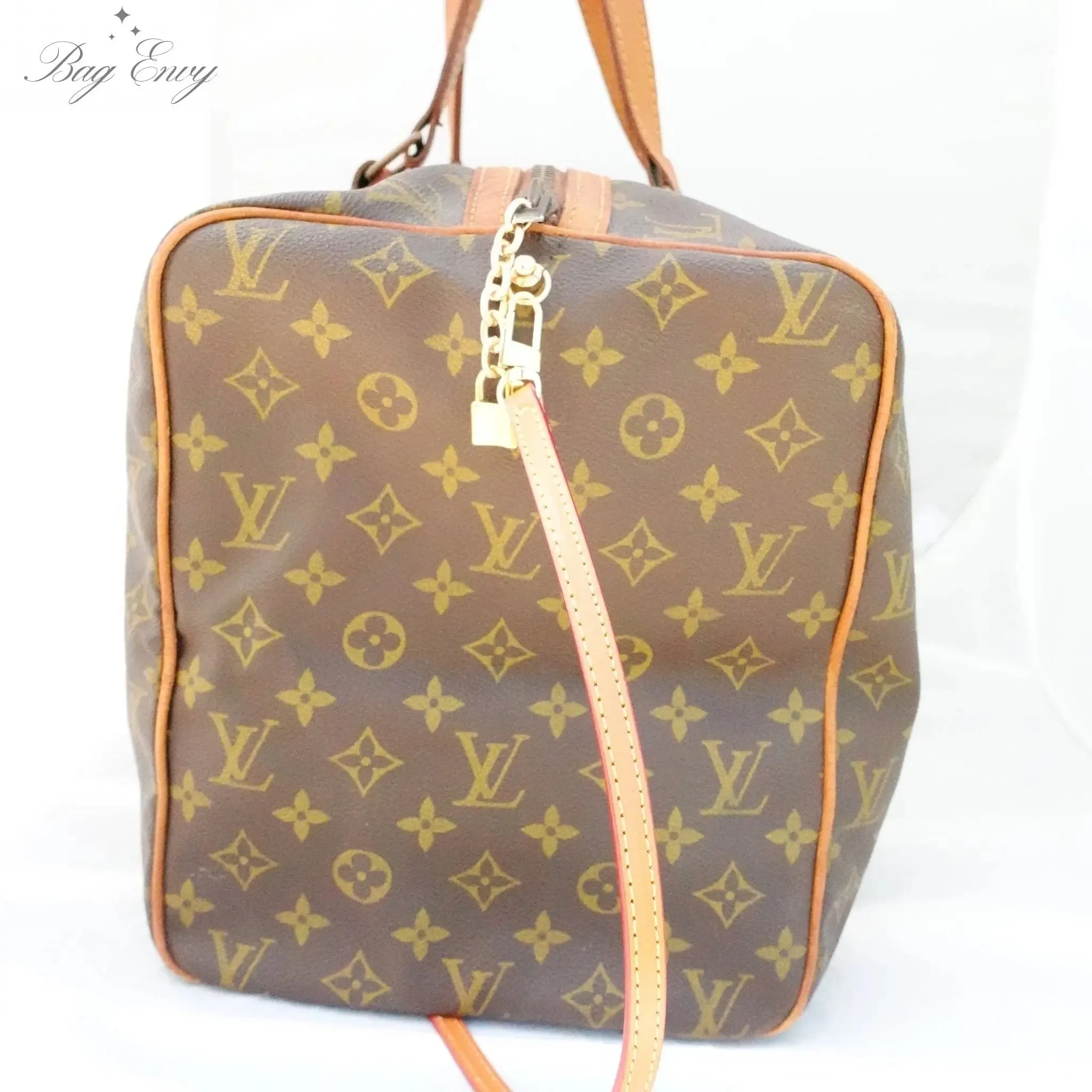 LOUIS VUITTON Monogram Sac Souple with Added Strap