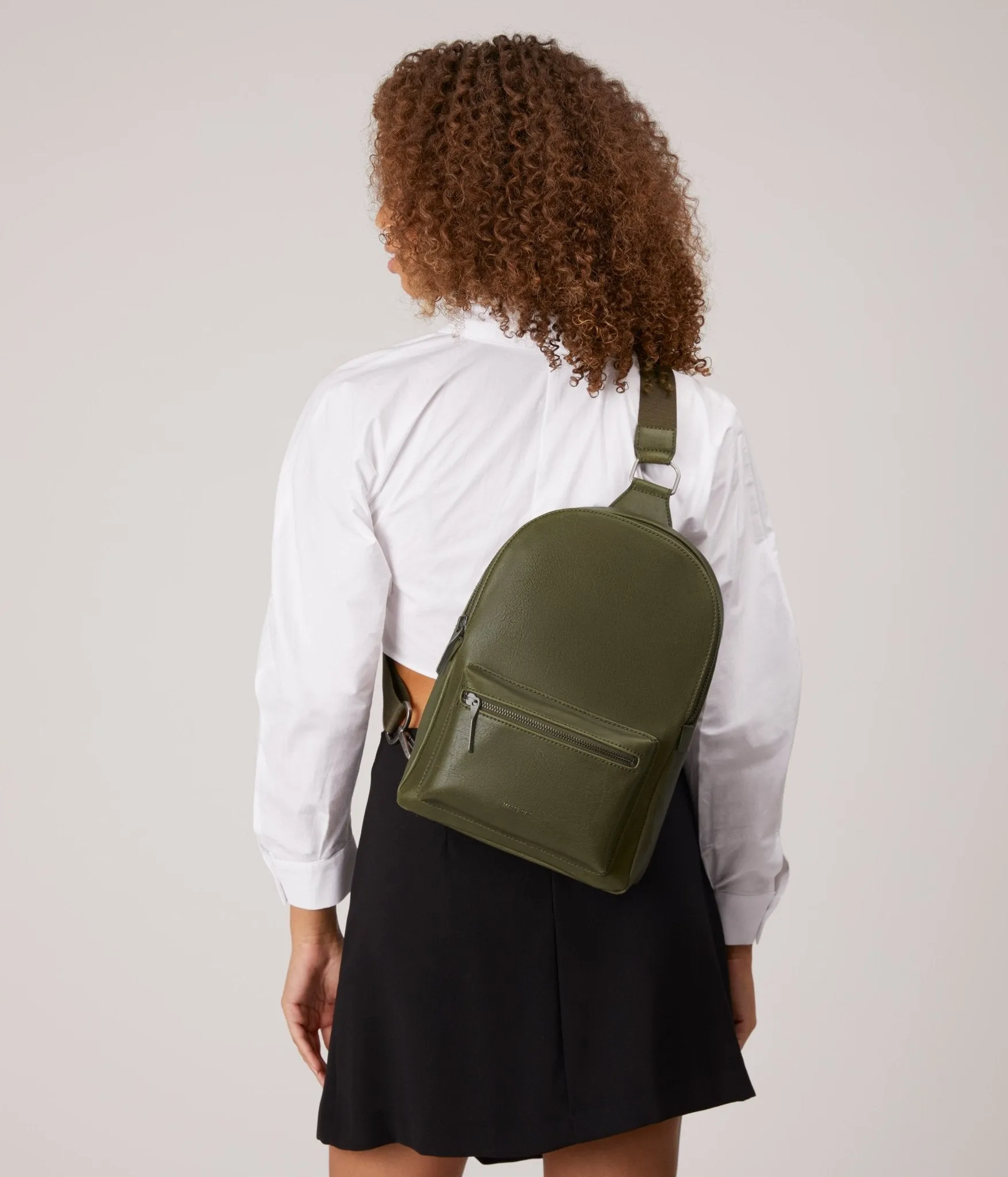 MATT&NAT VOAS Vintage - Vegan Sling Bag